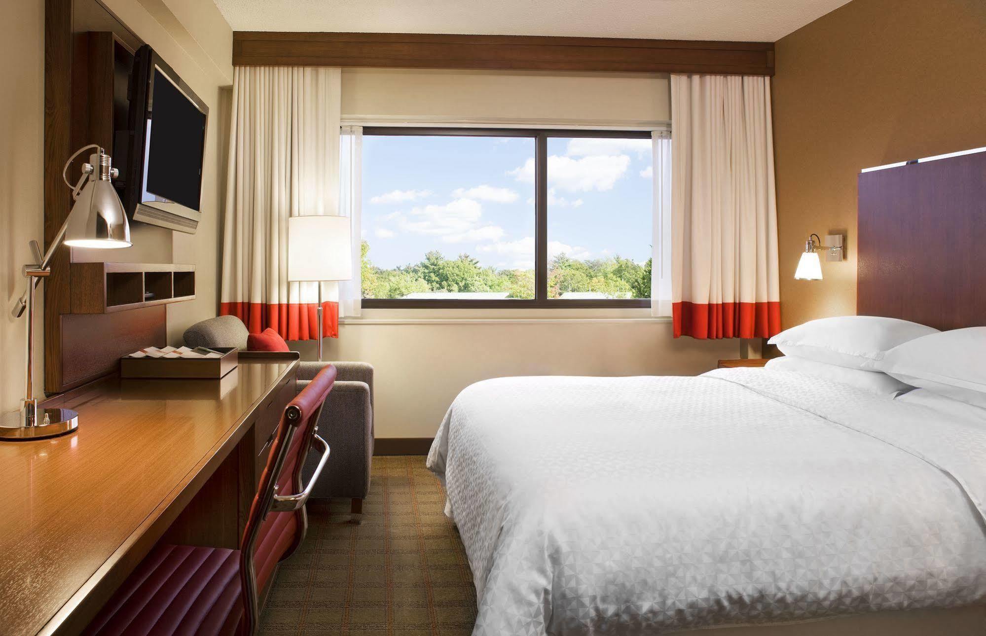 Four Points By Sheraton Cleveland Airport Kültér fotó
